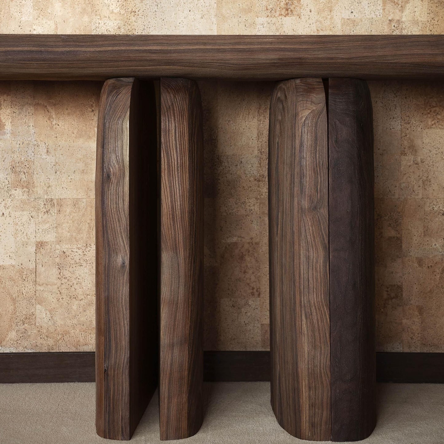 Tacchini - Bread Konsole - sarto Tailored Interiors Group