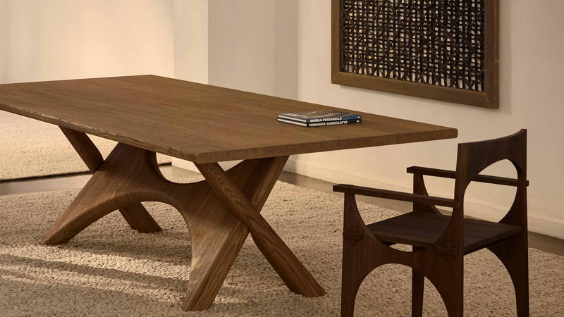 Delcourt Collection - OGA Tisch - sarto Tailored Interiors Group
