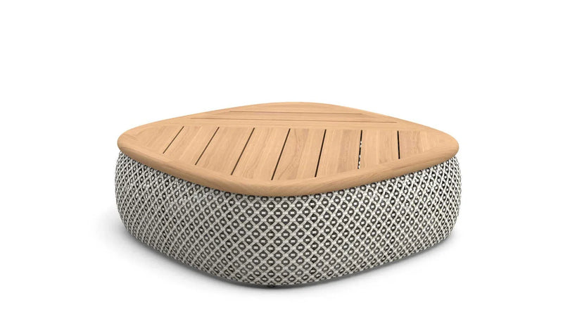 Dedon - Mdear Beistelltisch - sarto Tailored Interiors Group