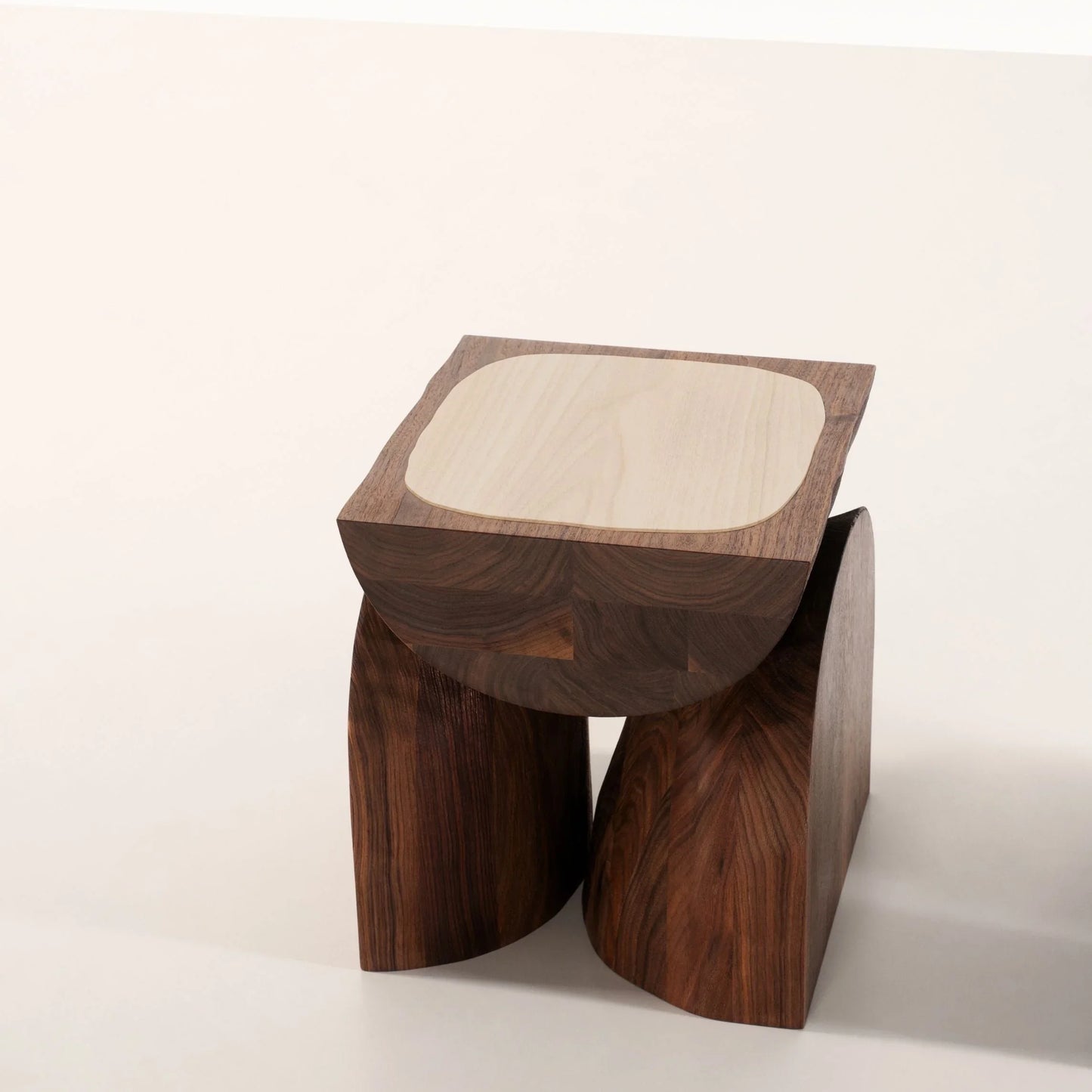Tacchini - Bread Beistelltisch - sarto Tailored Interiors Group