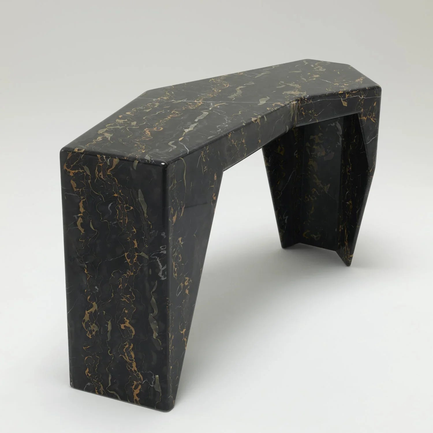 Delcourt Collection - Jaz Konsole - sarto Group