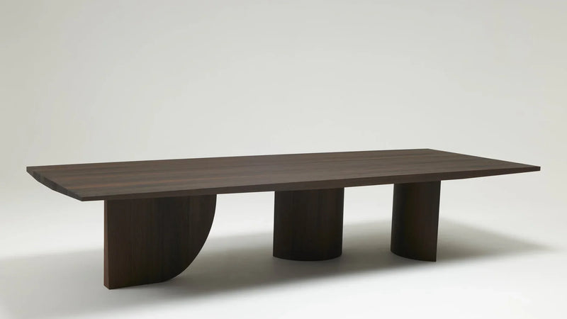 Delcourt Collection - TEO Tisch - sarto Tailored Interiors Group