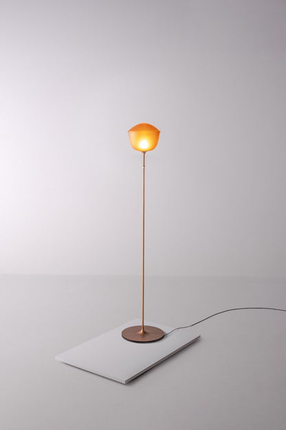 Contour Stehleuchte