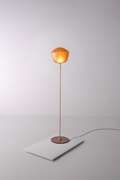 Contour Stehleuchte