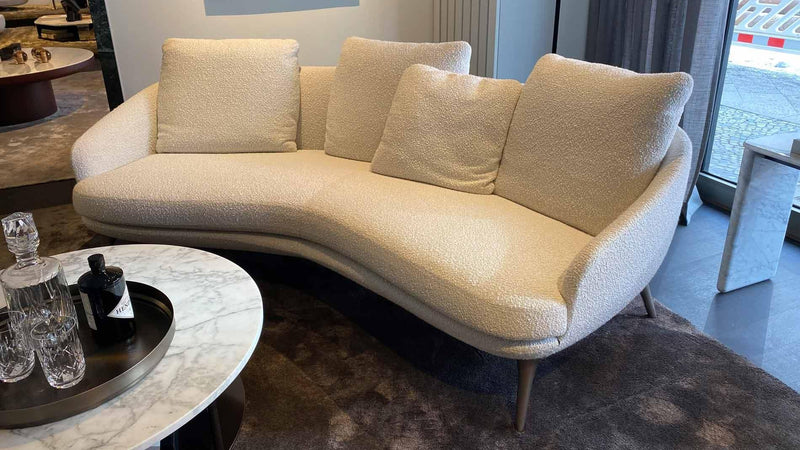 Minotti - Raphael Sofa - sarto Tailored Interiors Group