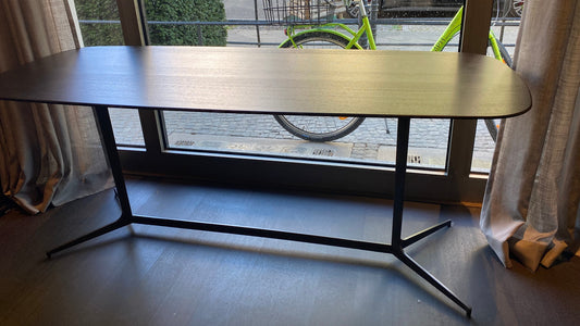 Minotti Clyfford Schreibtisch