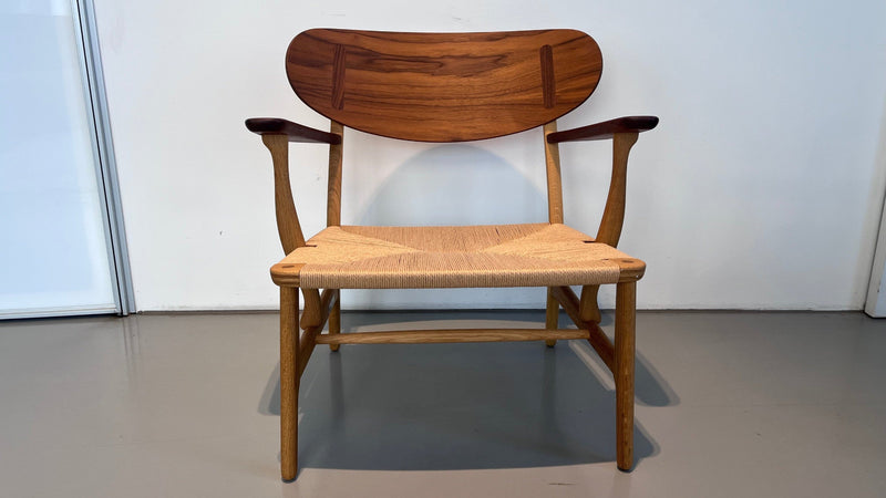 Carl Hansen CH22 Lounge Chair