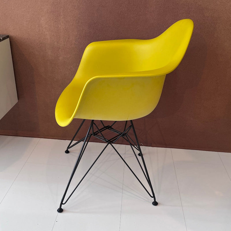 Vitra Eames Armchair DAR | Mustard