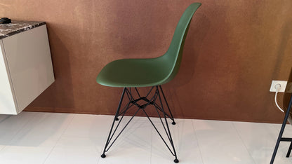 Vitra Eames DSR Chair | Forest