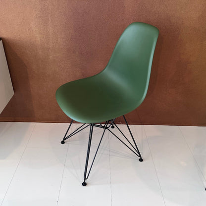 Vitra Eames DSR Chair | Forest