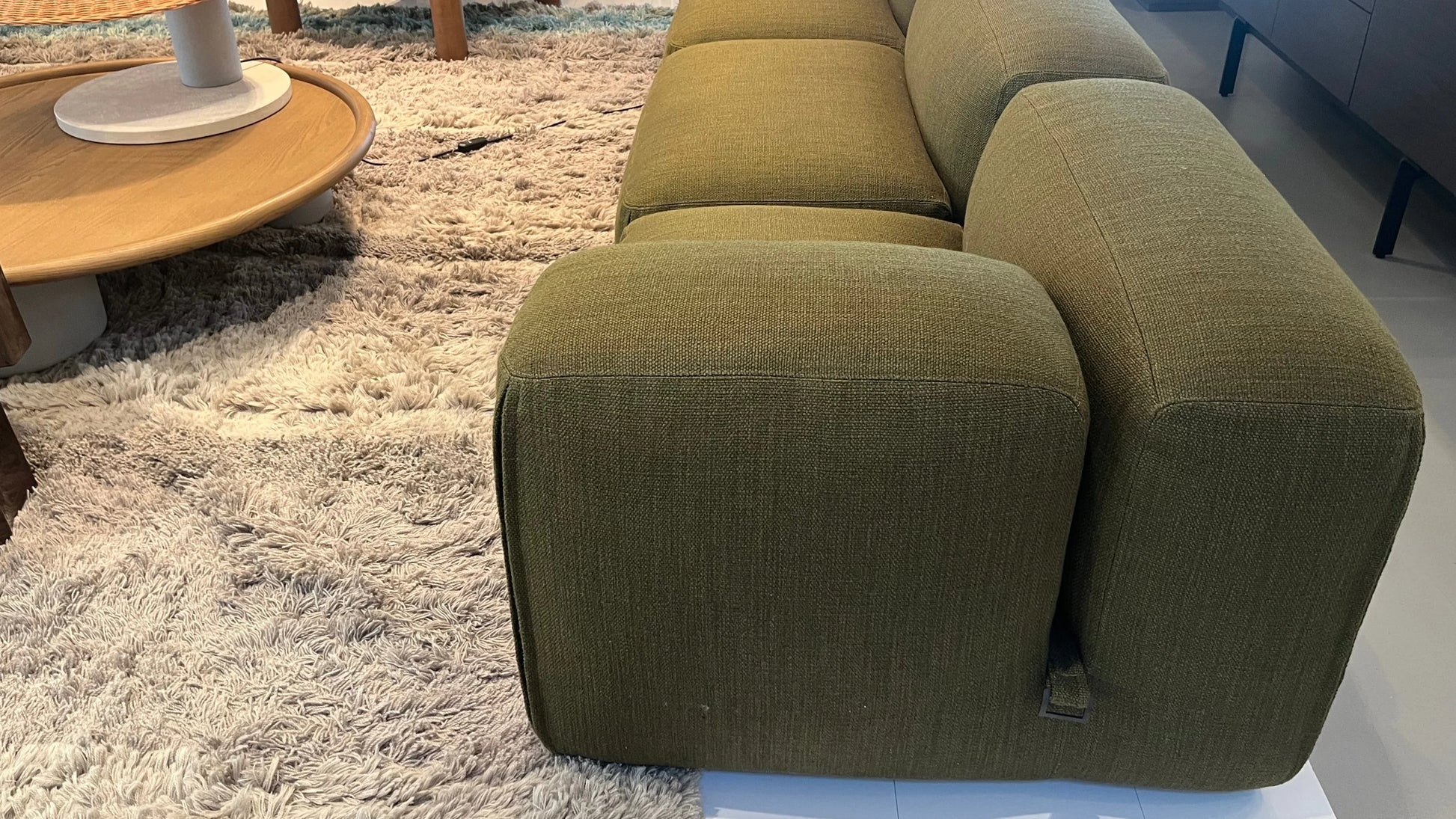 Tacchini - Tacchini Le Mura Sofa - Sofas - Sarto Group