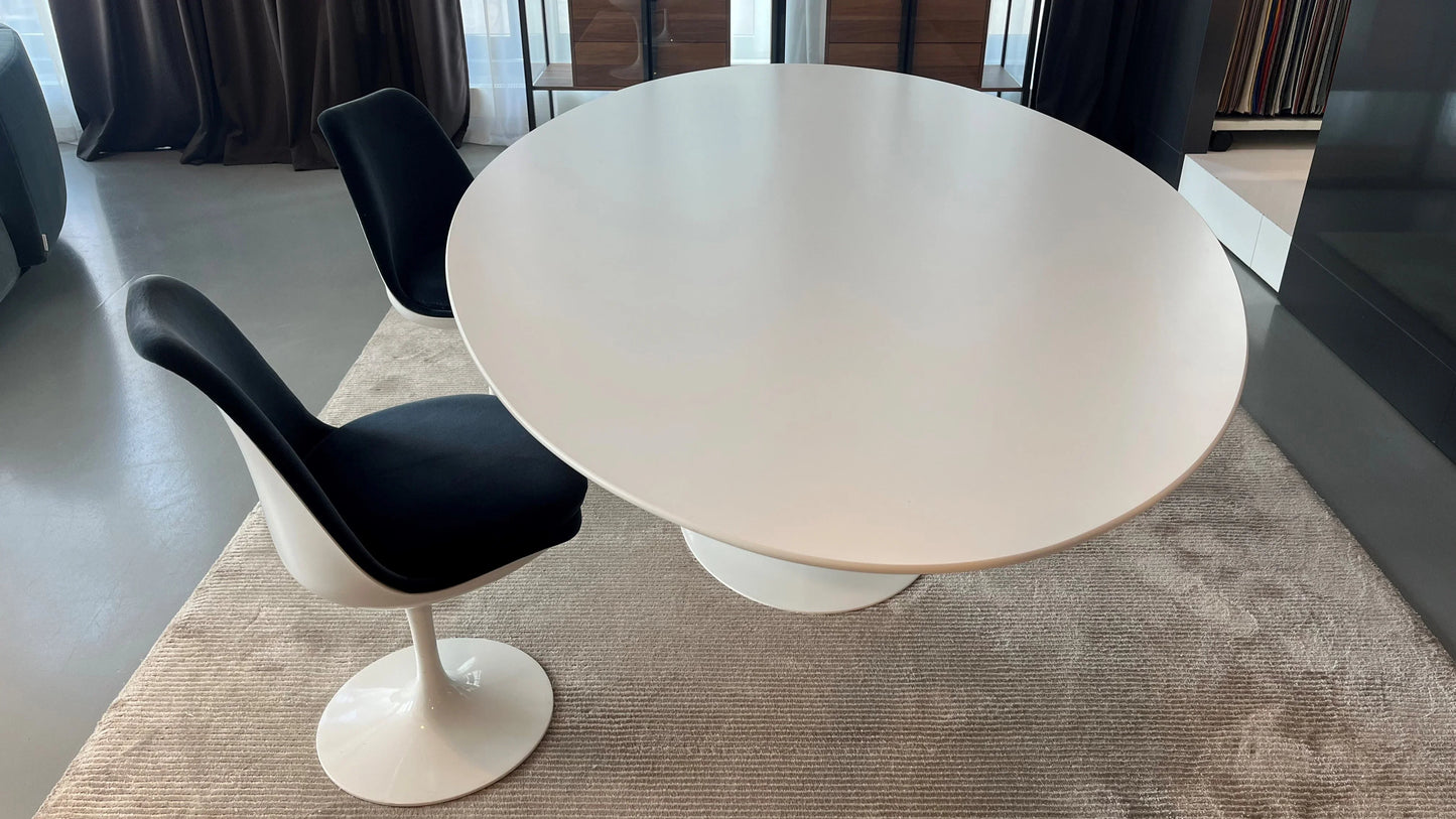 Knoll International - Knoll International Saarinen Stuhl - Stühle - Sarto Group