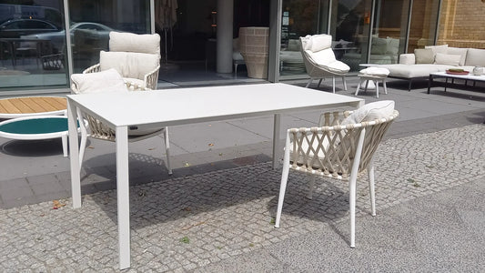 Kristalia - Kristalia Outdoor Think-K Esstisch ausziehbar - Esstische - Sarto Group