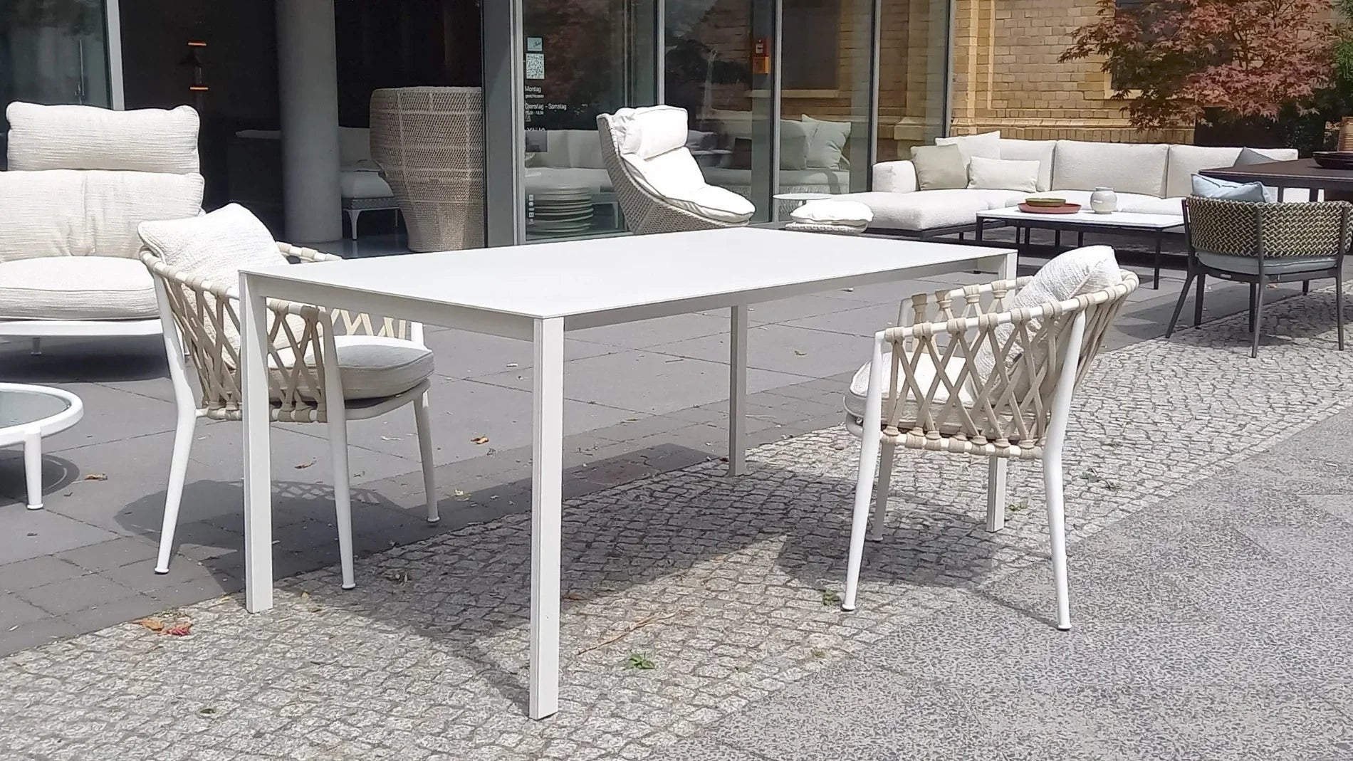 Kristalia - Kristalia Outdoor Think-K Esstisch ausziehbar - Esstische - Sarto Group