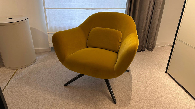 Poliform - MAD Sessel | drehbar - sarto Tailored Interiors Group