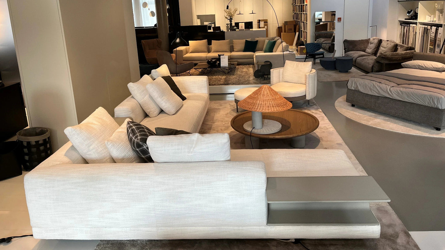 Minotti - Connery Flap Sofa - sarto Tailored Interiors Group