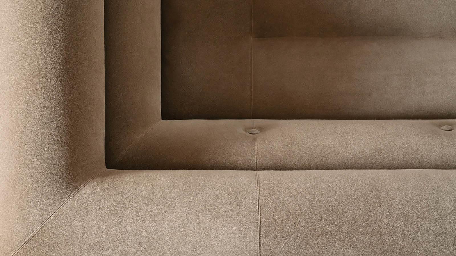 Minotti - Coupé Sofa - Sofas - Sarto Group