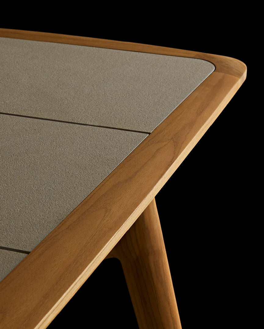 Poliform - Curve Outdoor Tisch - sarto Tailored Interiors