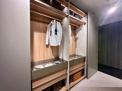 Poliform SENZAFINE PLUS Complanare Ankleide