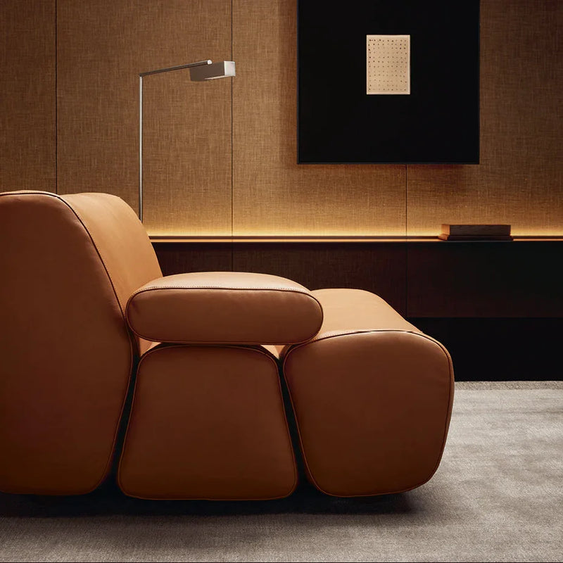 Poliform - Ernest Armlehnen Sessel - sarto Tailored Interiors Group