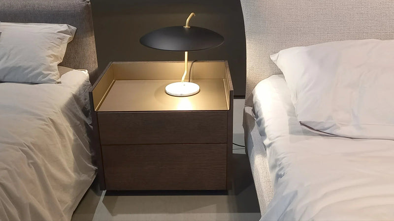 Punt - Stockholm Nachttisch - sarto Tailored Interiors Group