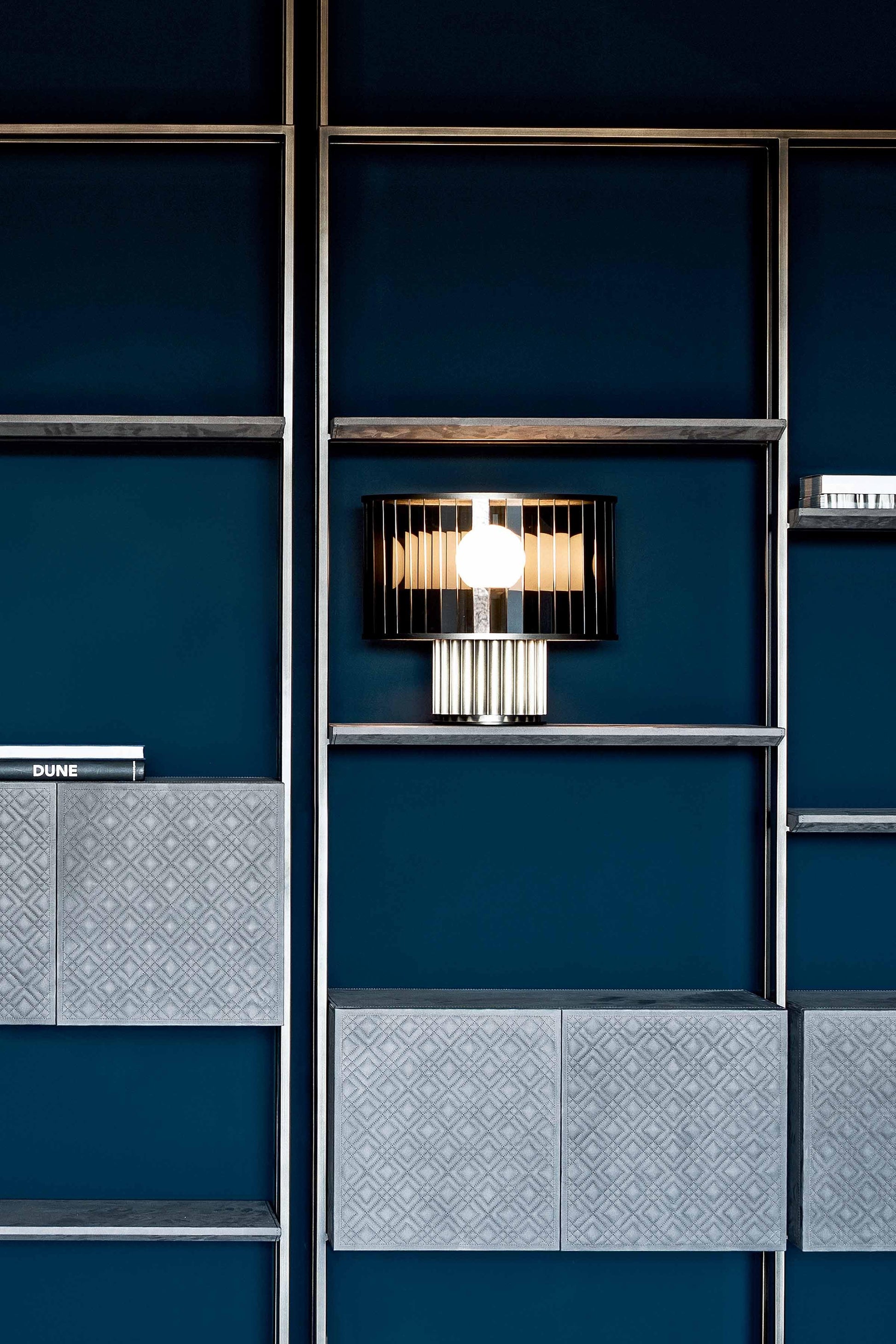 Rugiano - Frame Regal Box - Regalsysteme - Sarto Group