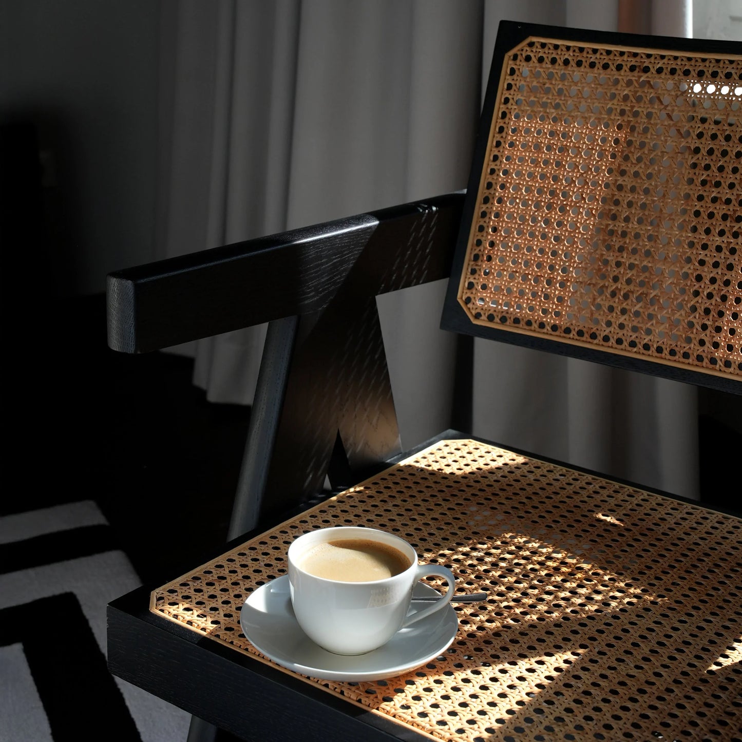 Cassina - Capitol Complex Office Chair - sarto Tailored Interiors Group