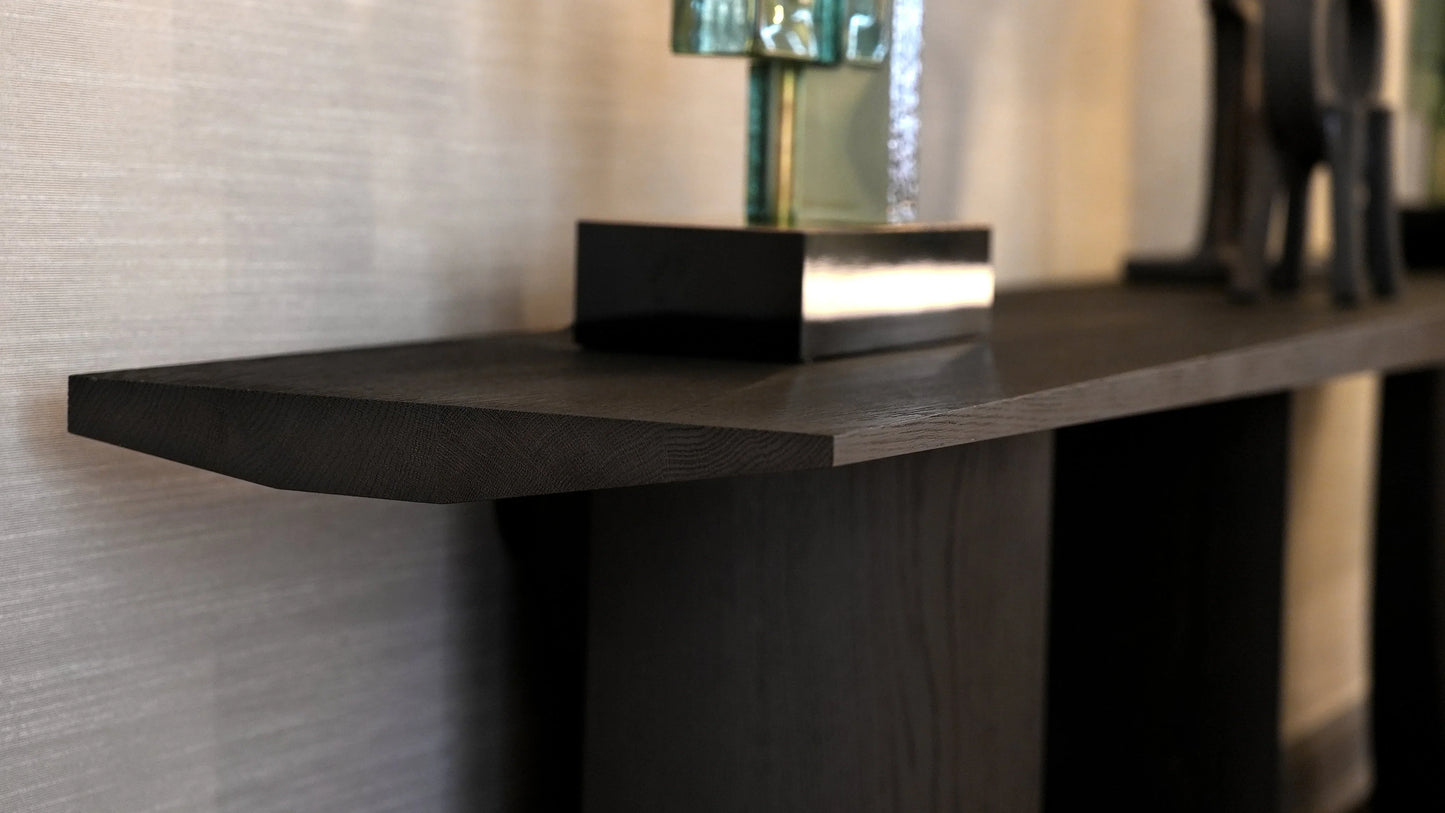 Delcourt Collection - TEO Konsole - sarto Tailored Interiors Group