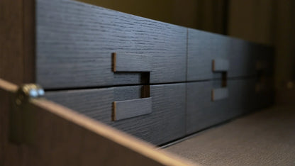 Maxalto Max desk with flap