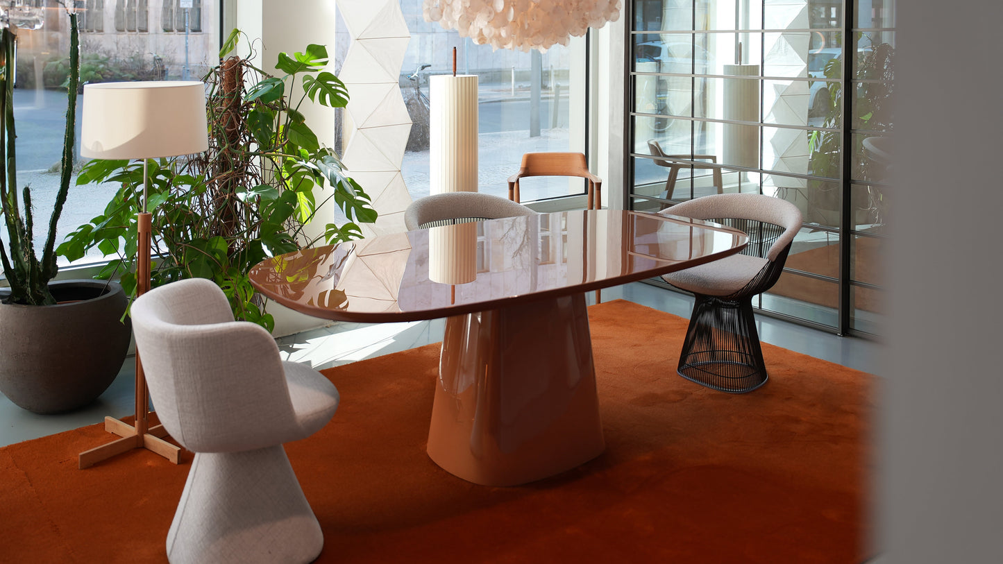 B&B Italia - Allure O' Tisch - sarto Tailored Interiors Group