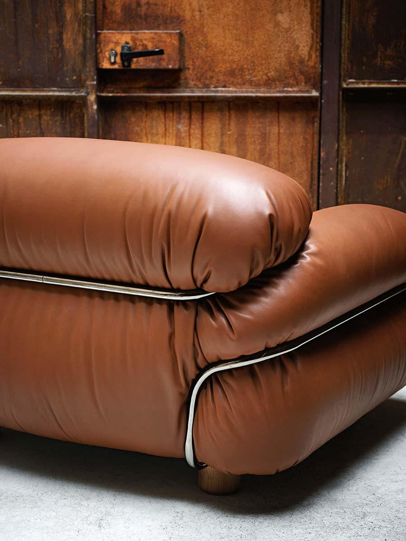 Tacchini - Sesann Sessel - sarto Tailored Interiors Group
