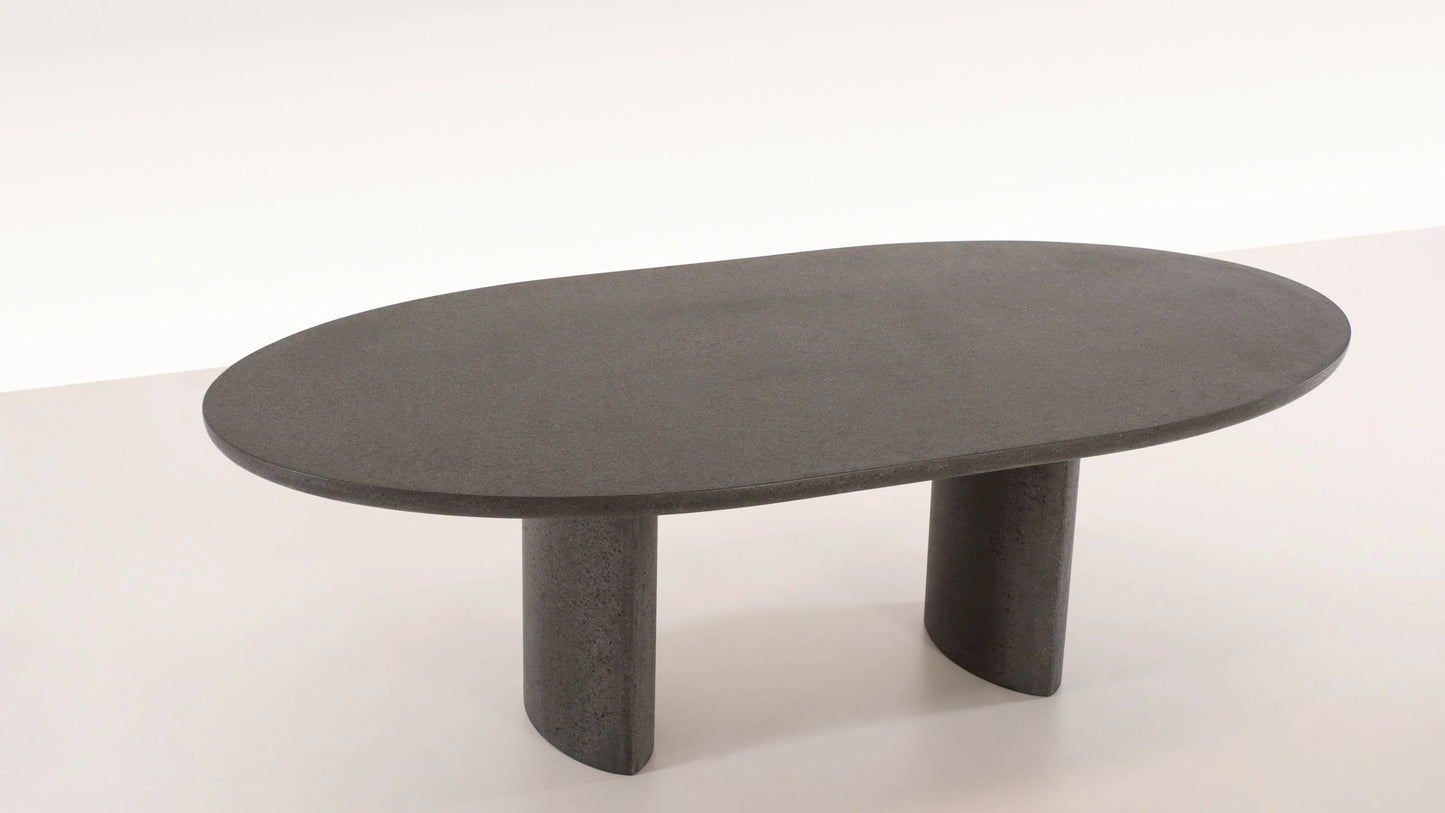 Tacchini - Torii Love Esstisch - sarto Tailored Interiors Group