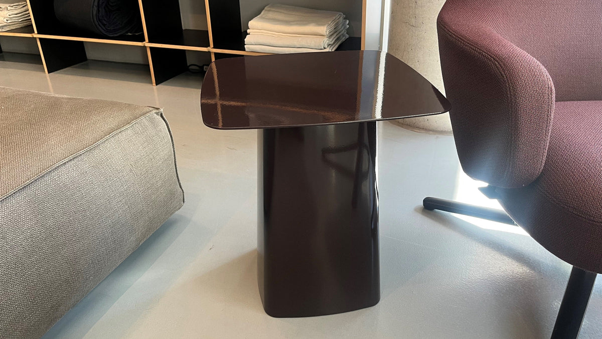 Vitra Metal Side Table