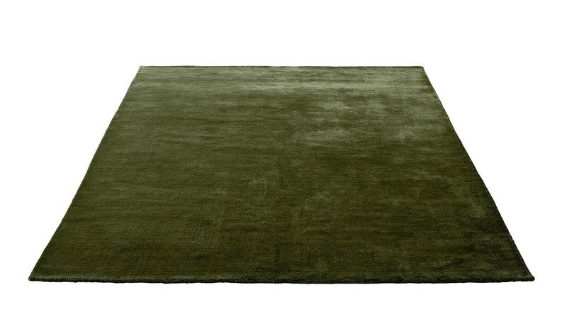 &Tradition - The Moor Teppich | AP5 + AP7 | Piniengrün - sarto Tailored Interiors Group