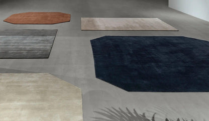 &Tradition - &tradition The Moor Teppich | AP6 + AP8 | Mitternachtsblau - Teppiche - Sarto Group