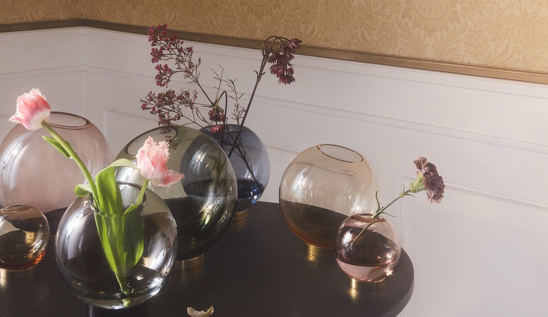 Aytm - AYTM Globe Vase - Vasen - Sarto Group