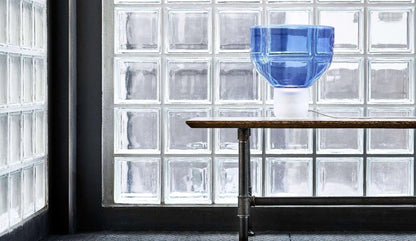 Brokis - Brokis Lightline Tischleuchte | H35 x Ø32 cm - Tischleuchten - Sarto Group