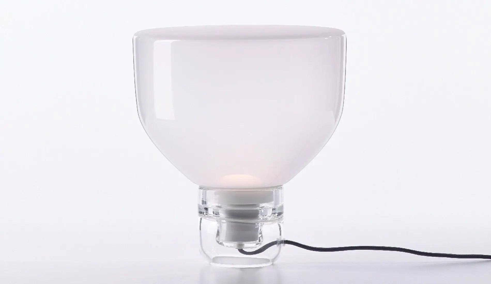Brokis - Brokis Lightline Tischleuchte | H35 x Ø32 cm - Tischleuchten - Sarto Group