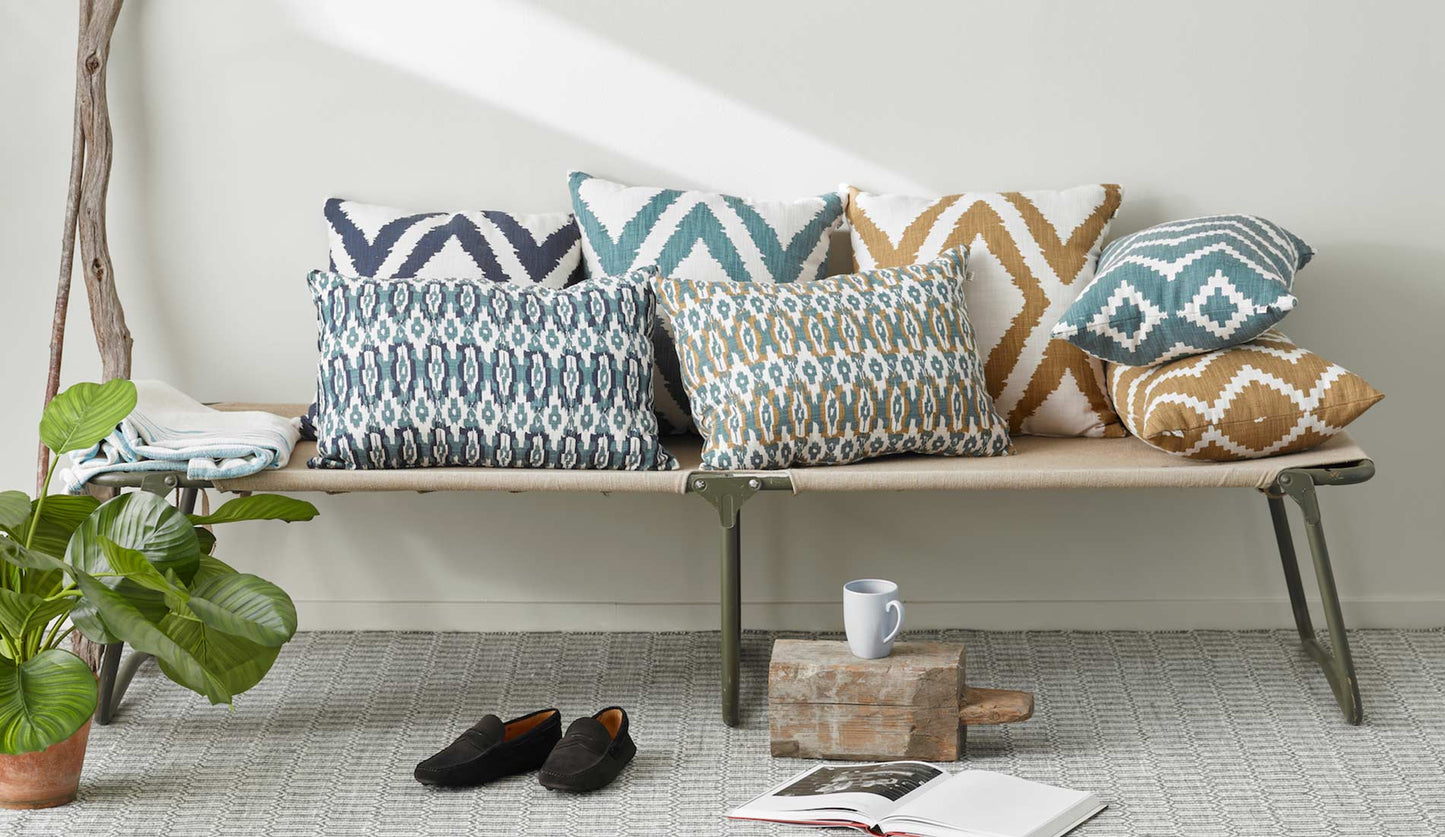 Chhatwal & Jonsson - Chhatwal & Jonsson Ikat Sema Outdoor Kissen - sarto Group