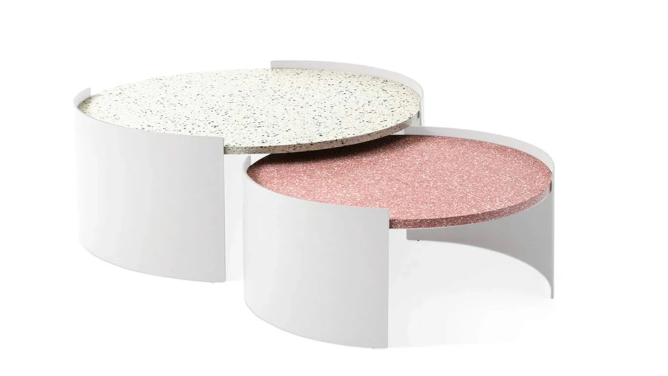 Cassina - Bowy Outdoor Beistelltisch - sarto Tailored Interiors Group