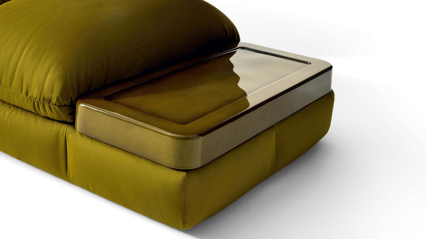 Ardys Couchtisch