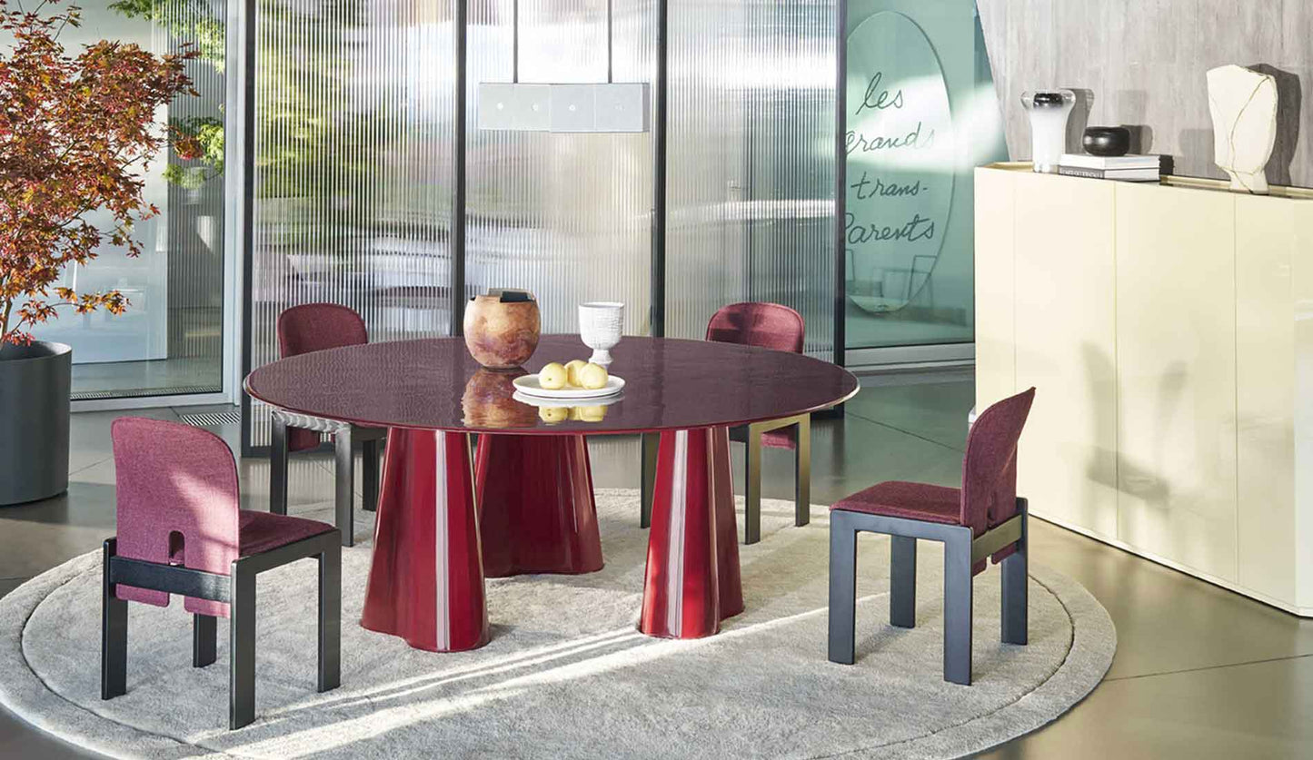 Treflo Dining Table