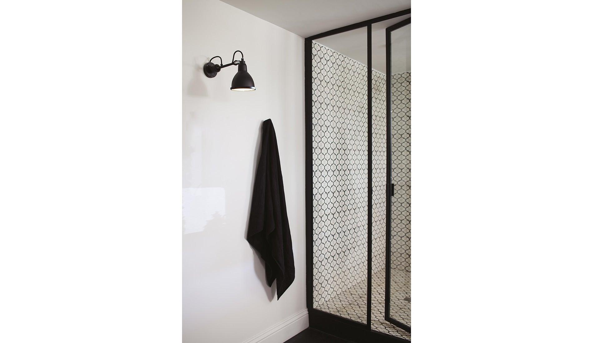 DCW éditions Paris - DCW Lampe Gras N°304 Badezimmer CL I Wandleuchte - Badezimmerleuchten - Sarto Group