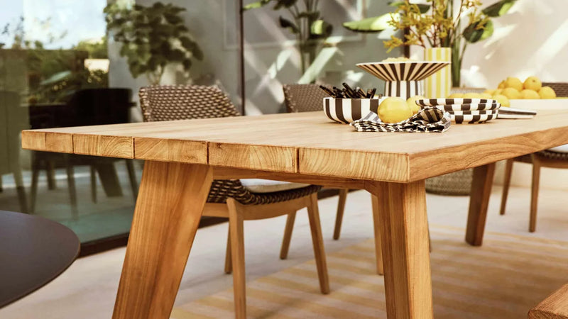 Dedon - Solyd Tisch - sarto Tailored Interiors Group