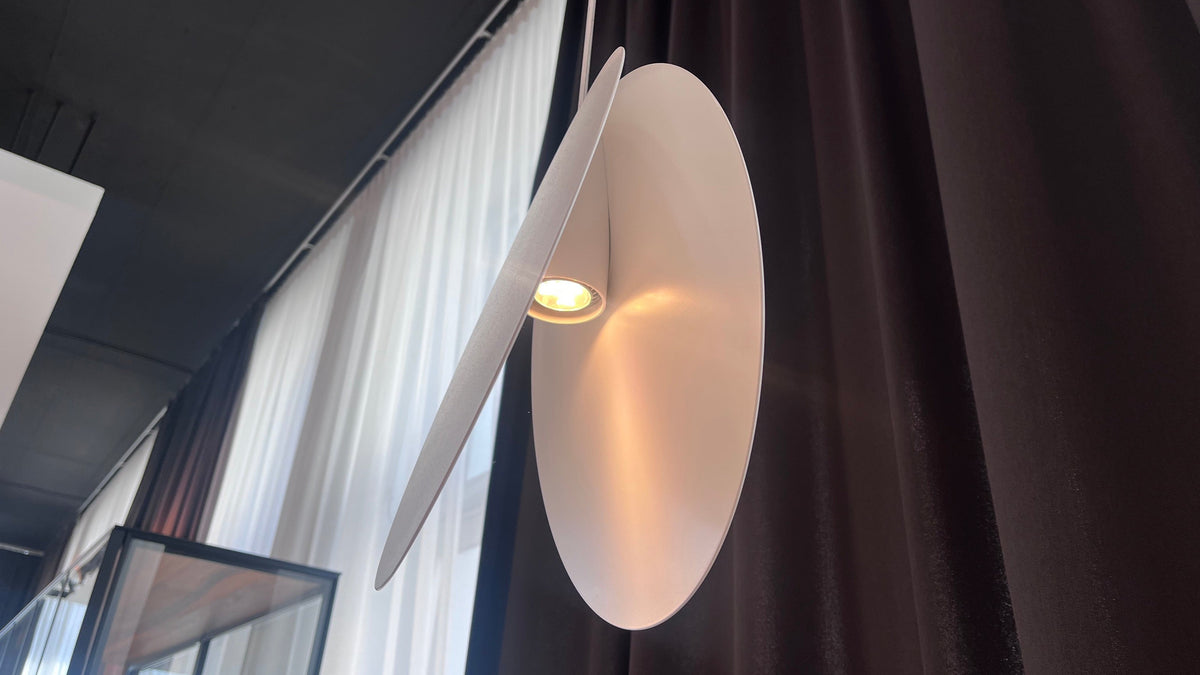 E15 North Pendelleuchte signalweiss 33 cm