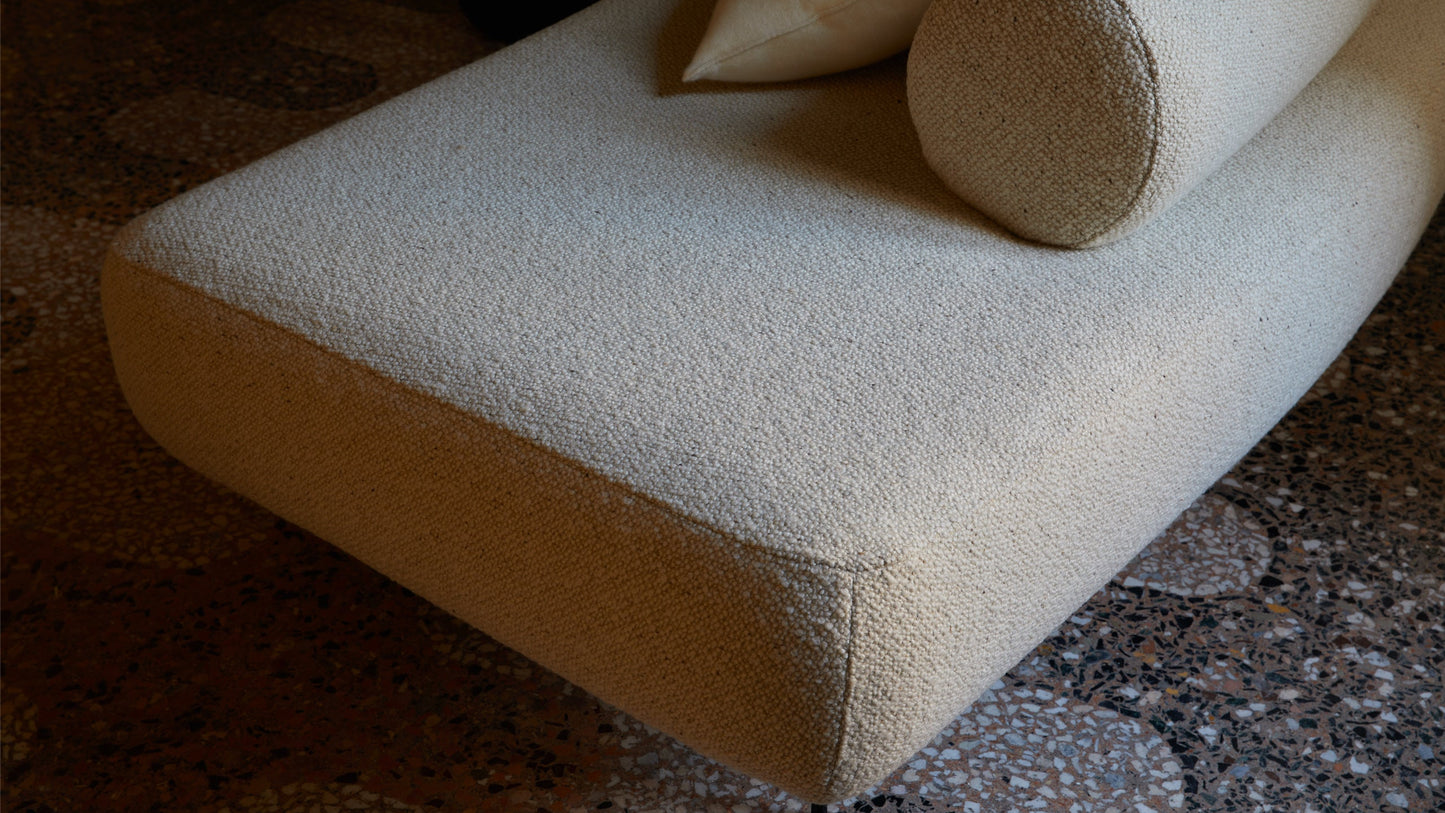 Onda Dining Sofa