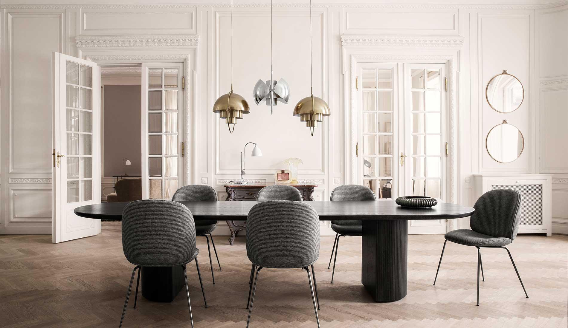 GUBI - GUBI Moon Esstisch | Oval - Esstische - Sarto Group