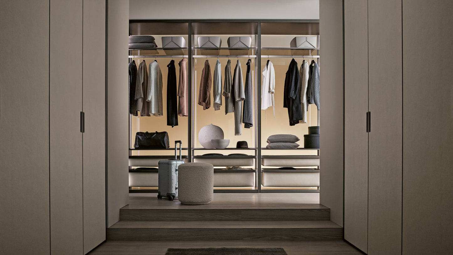 COVER OPEN Schrank