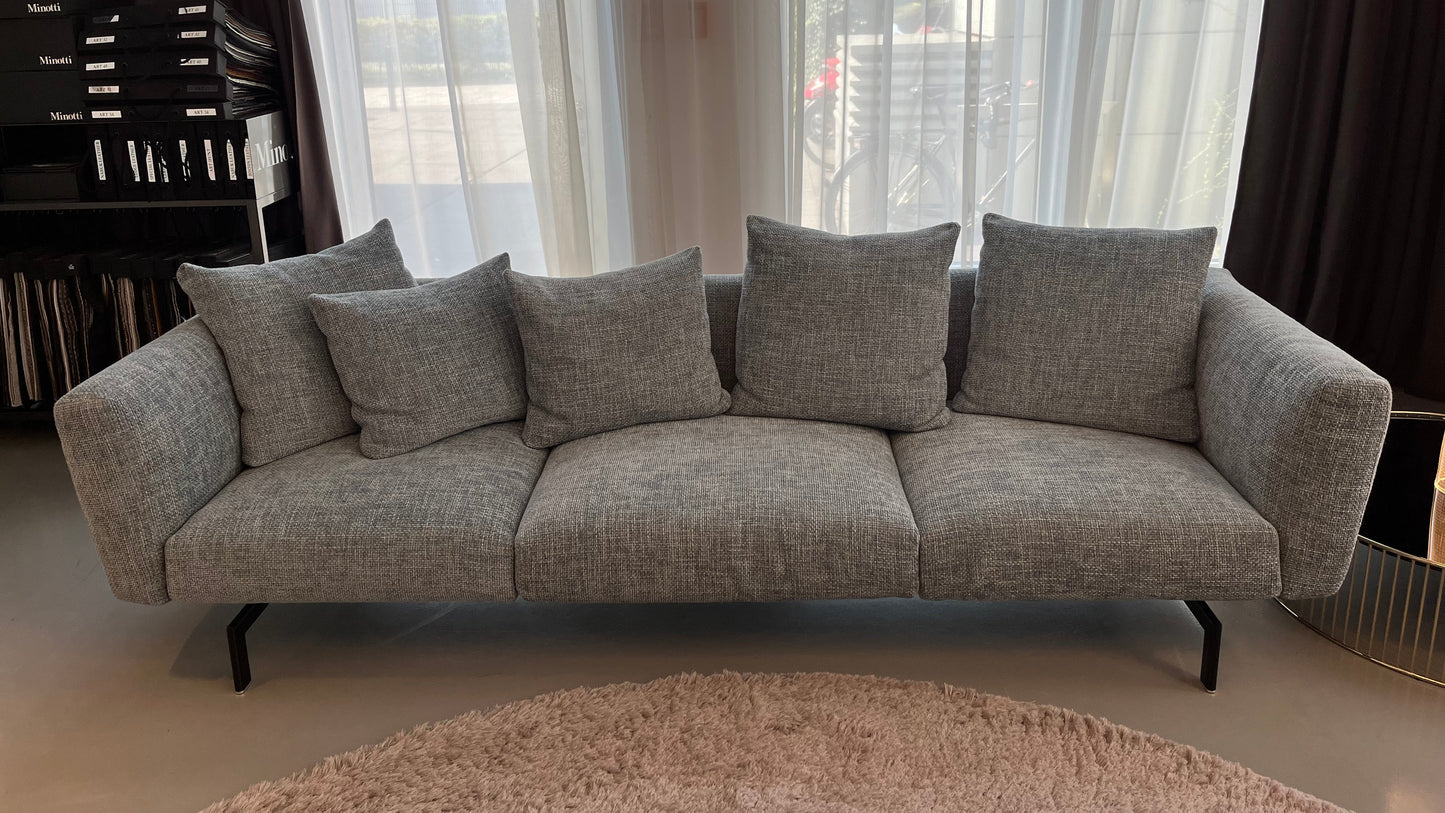 Knoll International Sofa Avio - Sarto Group