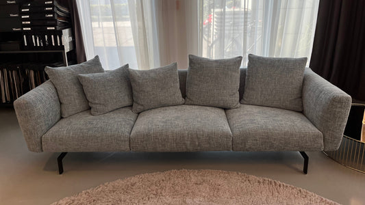 Knoll International Sofa Avio - Sarto Group